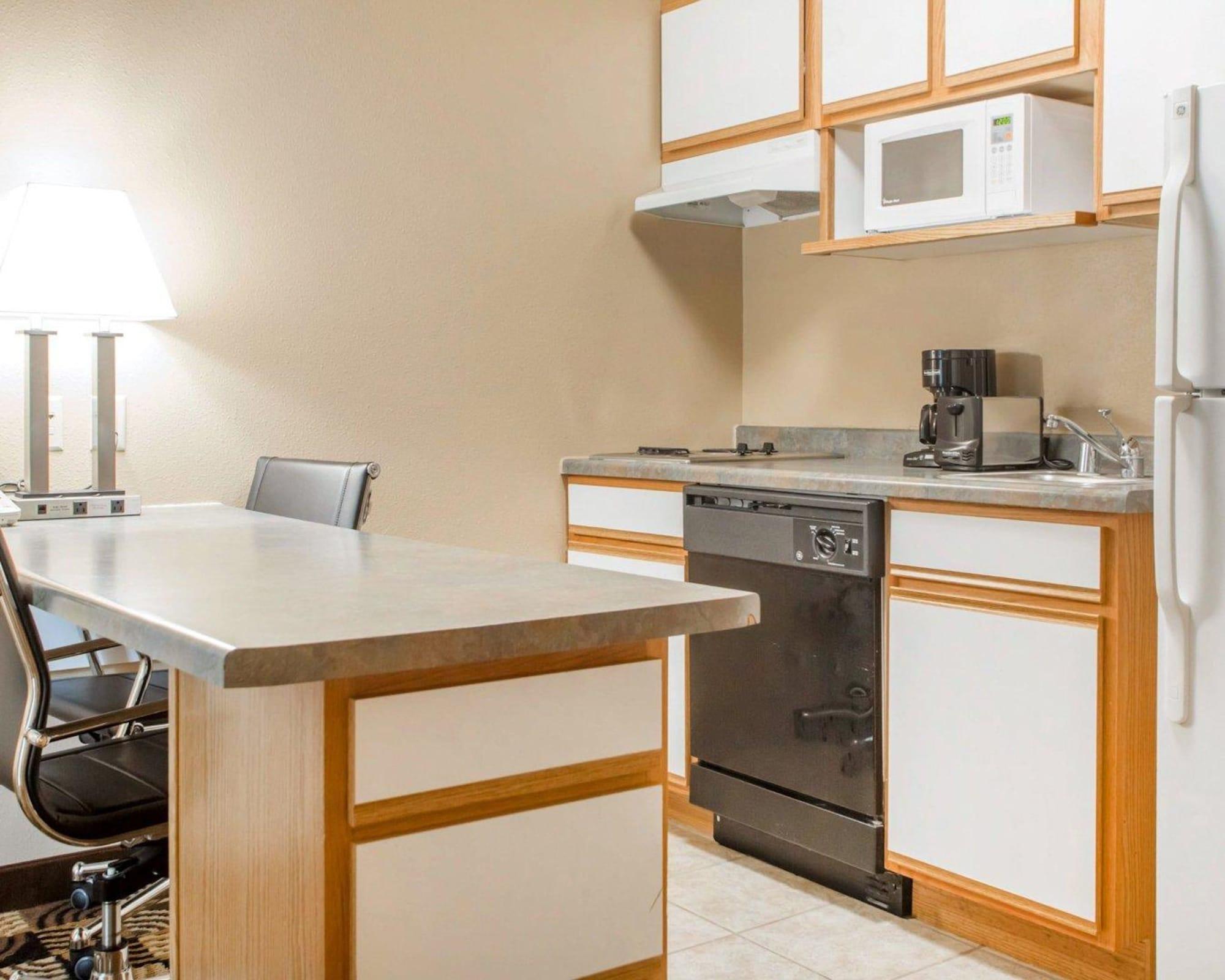 Hawthorn Extended Stay By Wyndham Milwaukee Airport Oak Creek Esterno foto