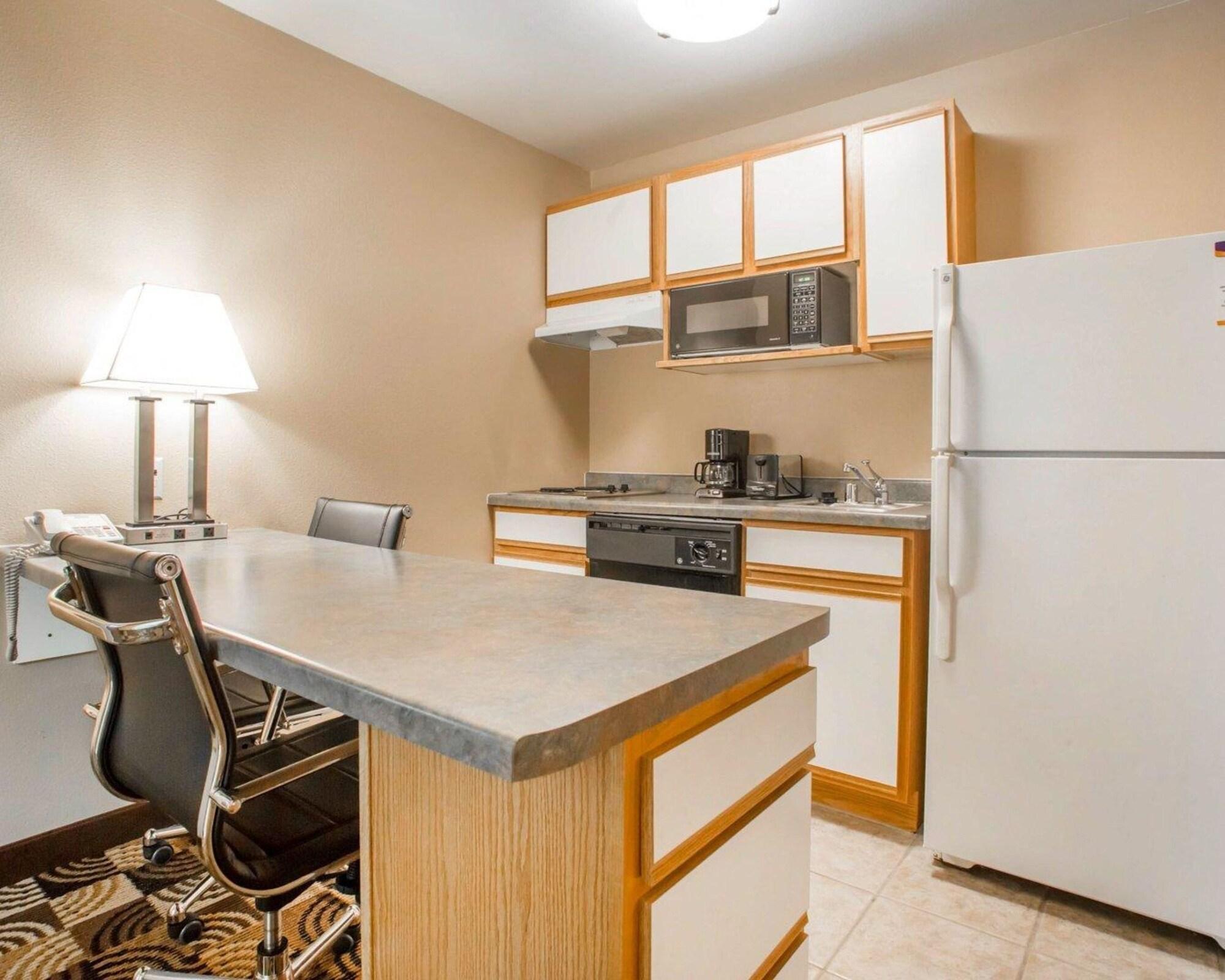 Hawthorn Extended Stay By Wyndham Milwaukee Airport Oak Creek Esterno foto