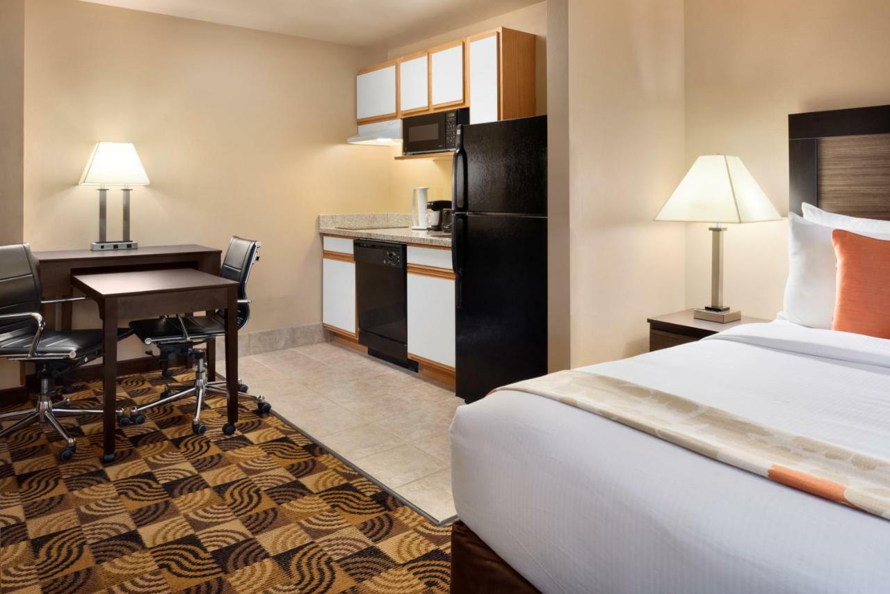 Hawthorn Extended Stay By Wyndham Milwaukee Airport Oak Creek Esterno foto